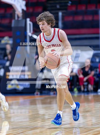 Thumbnail 3 in Mount Sinai vs Glens Falls (NYSPHSAA Class A Championship) photogallery.