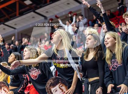 Thumbnail 2 in Mount Sinai vs Glens Falls (NYSPHSAA Class A Championship) photogallery.