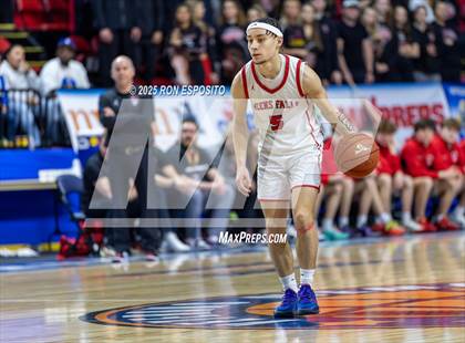 Thumbnail 1 in Mount Sinai vs Glens Falls (NYSPHSAA Class A Championship) photogallery.