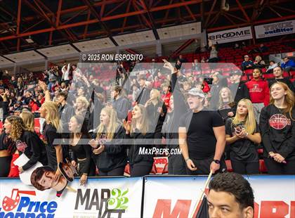 Thumbnail 2 in Mount Sinai vs Glens Falls (NYSPHSAA Class A Championship) photogallery.