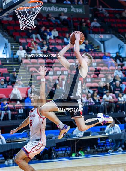 Thumbnail 1 in Mount Sinai vs Glens Falls (NYSPHSAA Class A Championship) photogallery.