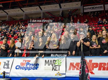 Thumbnail 2 in Mount Sinai vs Glens Falls (NYSPHSAA Class A Championship) photogallery.