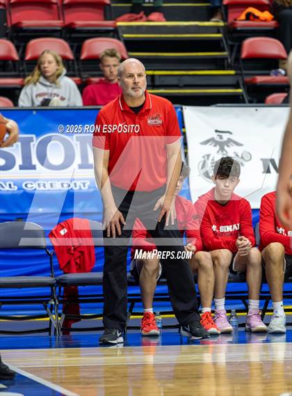 Thumbnail 2 in Mount Sinai vs Glens Falls (NYSPHSAA Class A Championship) photogallery.