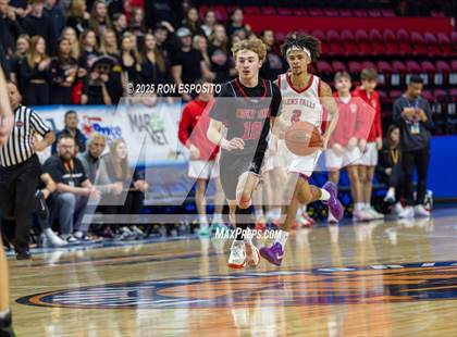 Thumbnail 3 in Mount Sinai vs Glens Falls (NYSPHSAA Class A Championship) photogallery.