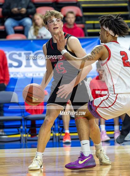 Thumbnail 1 in Mount Sinai vs Glens Falls (NYSPHSAA Class A Championship) photogallery.