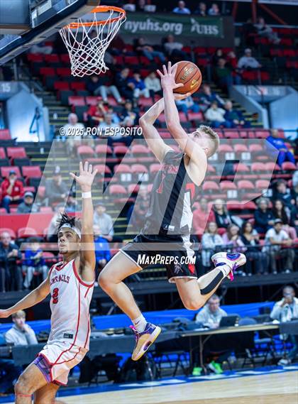 Thumbnail 2 in Mount Sinai vs Glens Falls (NYSPHSAA Class A Championship) photogallery.