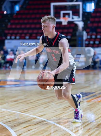 Thumbnail 1 in Mount Sinai vs Glens Falls (NYSPHSAA Class A Championship) photogallery.