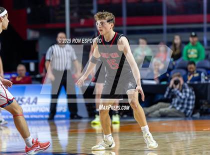 Thumbnail 2 in Mount Sinai vs Glens Falls (NYSPHSAA Class A Championship) photogallery.
