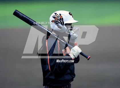 Thumbnail 3 in Grand Saline vs Longview photogallery.