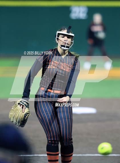 Thumbnail 2 in Grand Saline vs Longview photogallery.