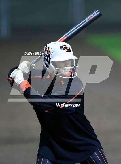 Thumbnail 2 in Grand Saline vs Longview photogallery.