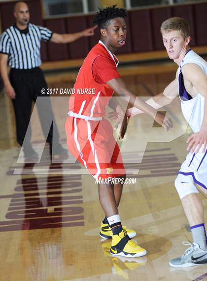 Thumbnail 2 in Vasquez vs. Paraclete photogallery.