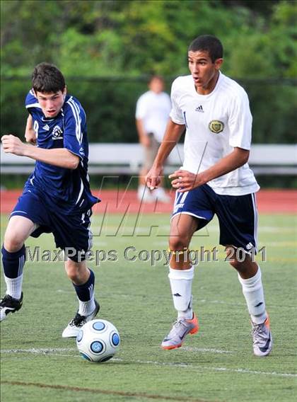 Thumbnail 2 in Detroit Country Day vs Farmington (Detroit Country Day Tournament) photogallery.