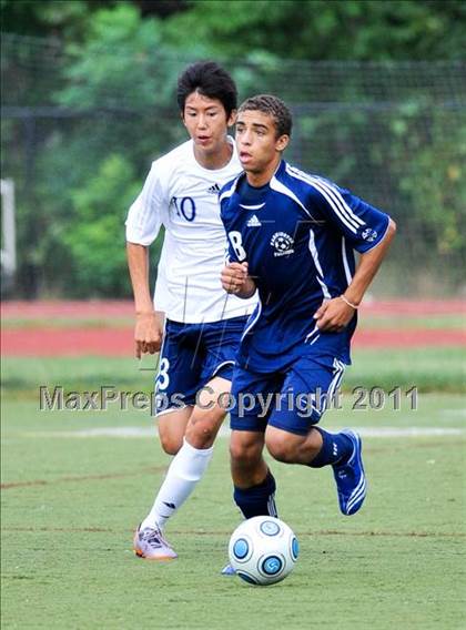 Thumbnail 3 in Detroit Country Day vs Farmington (Detroit Country Day Tournament) photogallery.