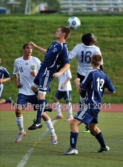 Thumbnail 1 in Detroit Country Day vs Farmington (Detroit Country Day Tournament) photogallery.