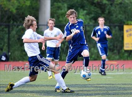 Thumbnail 2 in Detroit Country Day vs Farmington (Detroit Country Day Tournament) photogallery.