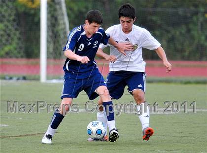 Thumbnail 2 in Detroit Country Day vs Farmington (Detroit Country Day Tournament) photogallery.
