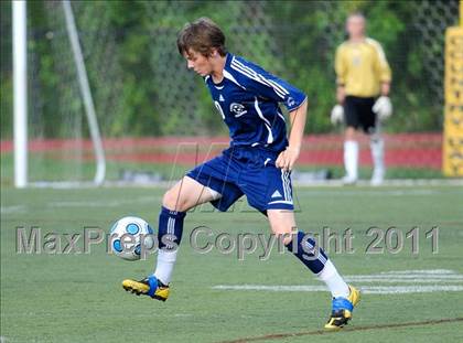 Thumbnail 1 in Detroit Country Day vs Farmington (Detroit Country Day Tournament) photogallery.