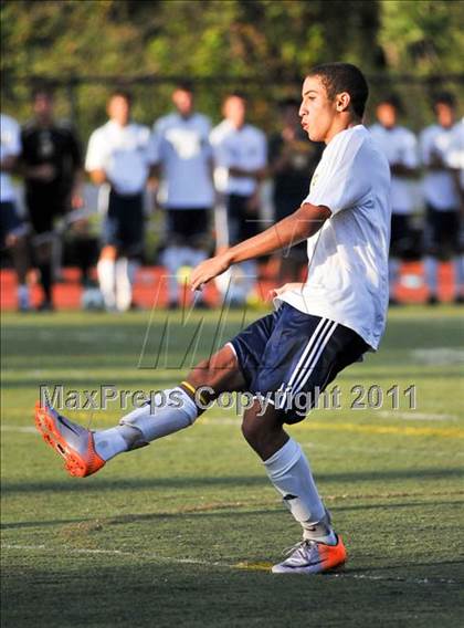Thumbnail 3 in Detroit Country Day vs Farmington (Detroit Country Day Tournament) photogallery.