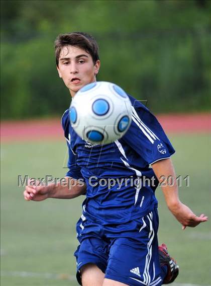 Thumbnail 3 in Detroit Country Day vs Farmington (Detroit Country Day Tournament) photogallery.
