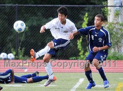 Thumbnail 3 in Detroit Country Day vs Farmington (Detroit Country Day Tournament) photogallery.