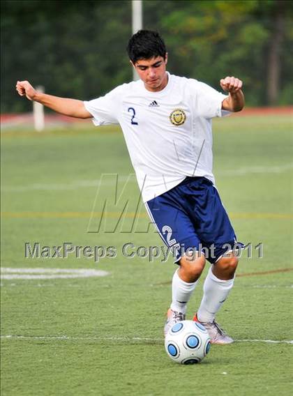 Thumbnail 2 in Detroit Country Day vs Farmington (Detroit Country Day Tournament) photogallery.