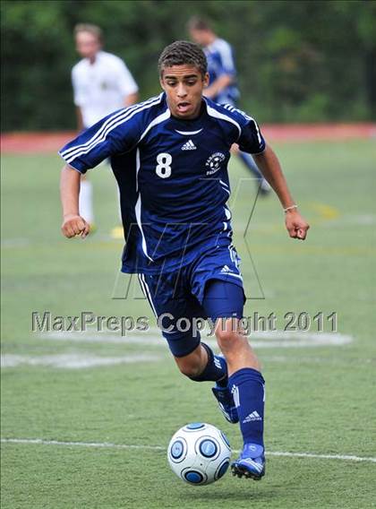 Thumbnail 1 in Detroit Country Day vs Farmington (Detroit Country Day Tournament) photogallery.