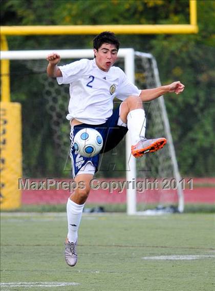 Thumbnail 3 in Detroit Country Day vs Farmington (Detroit Country Day Tournament) photogallery.