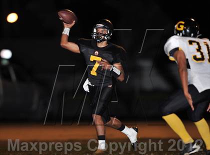 Thumbnail 3 in Santa Fe vs. Godinez photogallery.