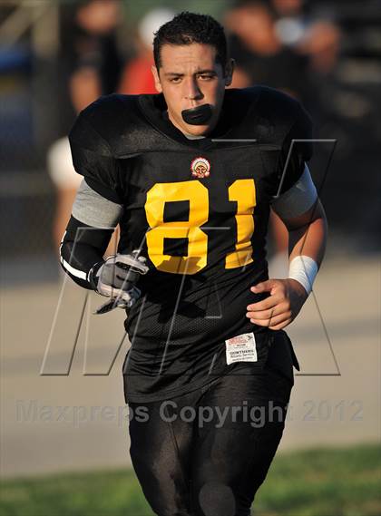 Thumbnail 3 in Santa Fe vs. Godinez photogallery.