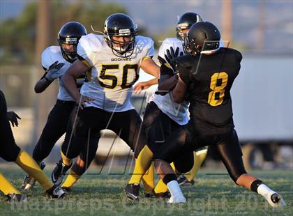 Thumbnail 3 in Santa Fe vs. Godinez photogallery.
