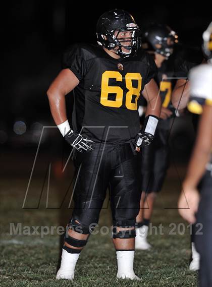 Thumbnail 3 in Santa Fe vs. Godinez photogallery.