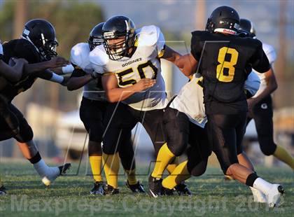 Thumbnail 3 in Santa Fe vs. Godinez photogallery.