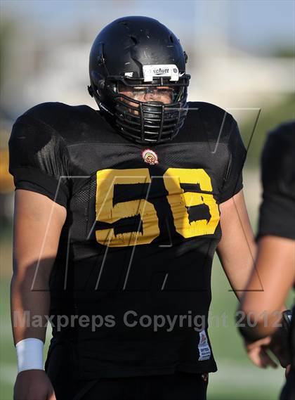 Thumbnail 2 in Santa Fe vs. Godinez photogallery.