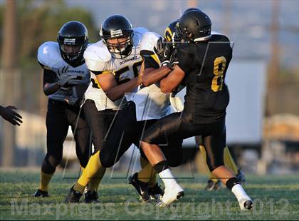 Thumbnail 1 in Santa Fe vs. Godinez photogallery.