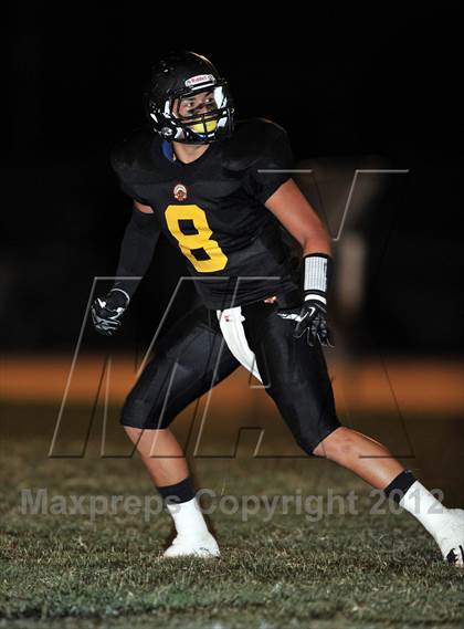 Thumbnail 3 in Santa Fe vs. Godinez photogallery.