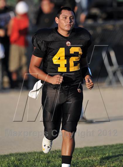 Thumbnail 3 in Santa Fe vs. Godinez photogallery.