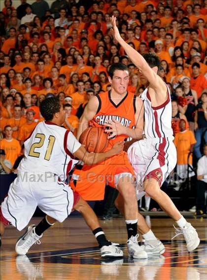Thumbnail 1 in Oaks Christian vs. Chaminade (CIF SS Playoffs) photogallery.