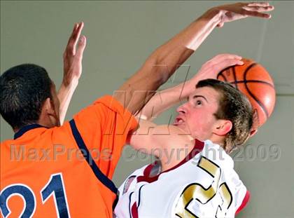 Thumbnail 2 in Oaks Christian vs. Chaminade (CIF SS Playoffs) photogallery.