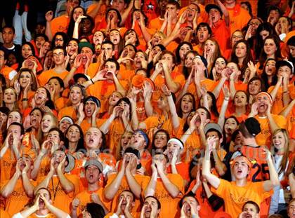 Thumbnail 3 in Oaks Christian vs. Chaminade (CIF SS Playoffs) photogallery.