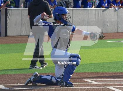 Thumbnail 1 in Barbers Hill @ Hendrickson (UIL 5A D1 Baseball Regional Semifinal) photogallery.