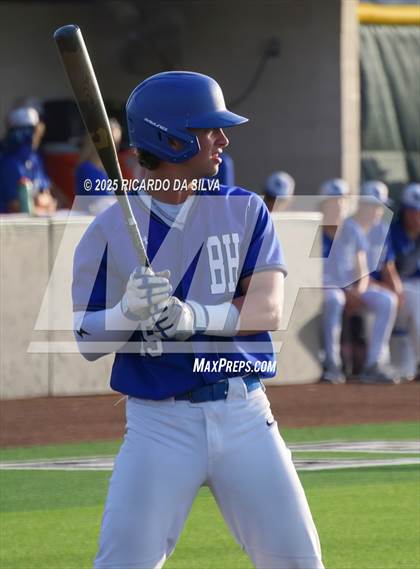Thumbnail 2 in Barbers Hill @ Hendrickson (UIL 5A D1 Baseball Regional Semifinal) photogallery.