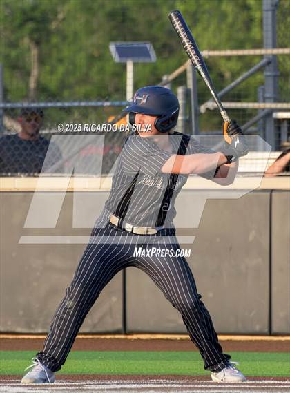 Thumbnail 1 in Barbers Hill @ Hendrickson (UIL 5A D1 Baseball Regional Semifinal) photogallery.