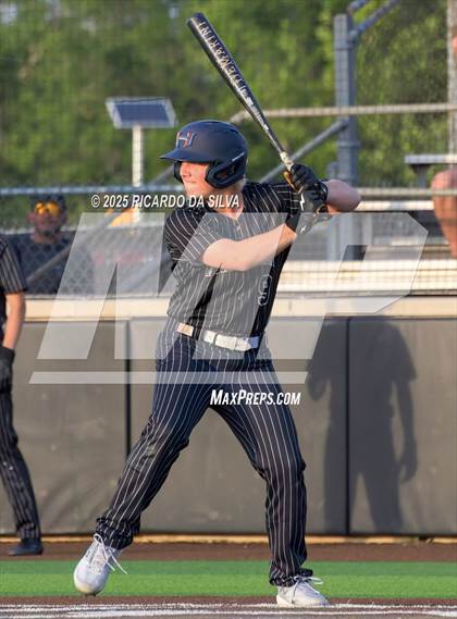 Thumbnail 1 in Barbers Hill @ Hendrickson (UIL 5A D1 Baseball Regional Semifinal) photogallery.