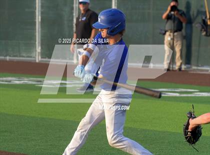 Thumbnail 2 in Barbers Hill @ Hendrickson (UIL 5A D1 Baseball Regional Semifinal) photogallery.