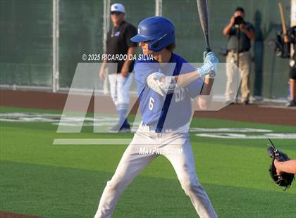 Thumbnail 1 in Barbers Hill @ Hendrickson (UIL 5A D1 Baseball Regional Semifinal) photogallery.