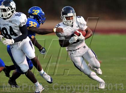 Thumbnail 2 in Loyola vs. Crenshaw photogallery.