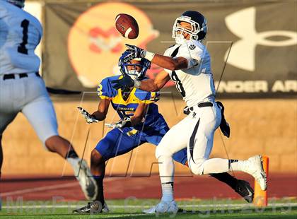 Thumbnail 1 in Loyola vs. Crenshaw photogallery.