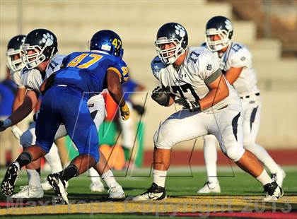 Thumbnail 2 in Loyola vs. Crenshaw photogallery.