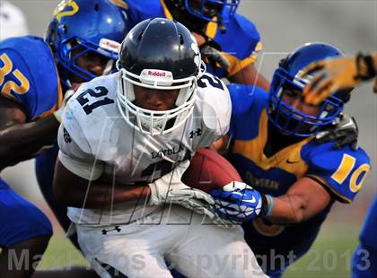 Thumbnail 1 in Loyola vs. Crenshaw photogallery.